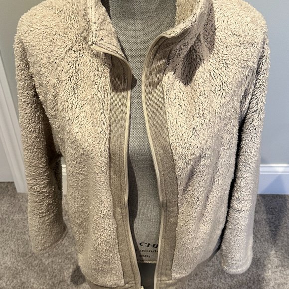 Zip up Sherpa Style Fuzzy Sweatshirt Jacket - Picture 12 of 12